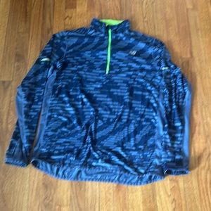 New Balance Long Sleeve Running Top w/thumbholes